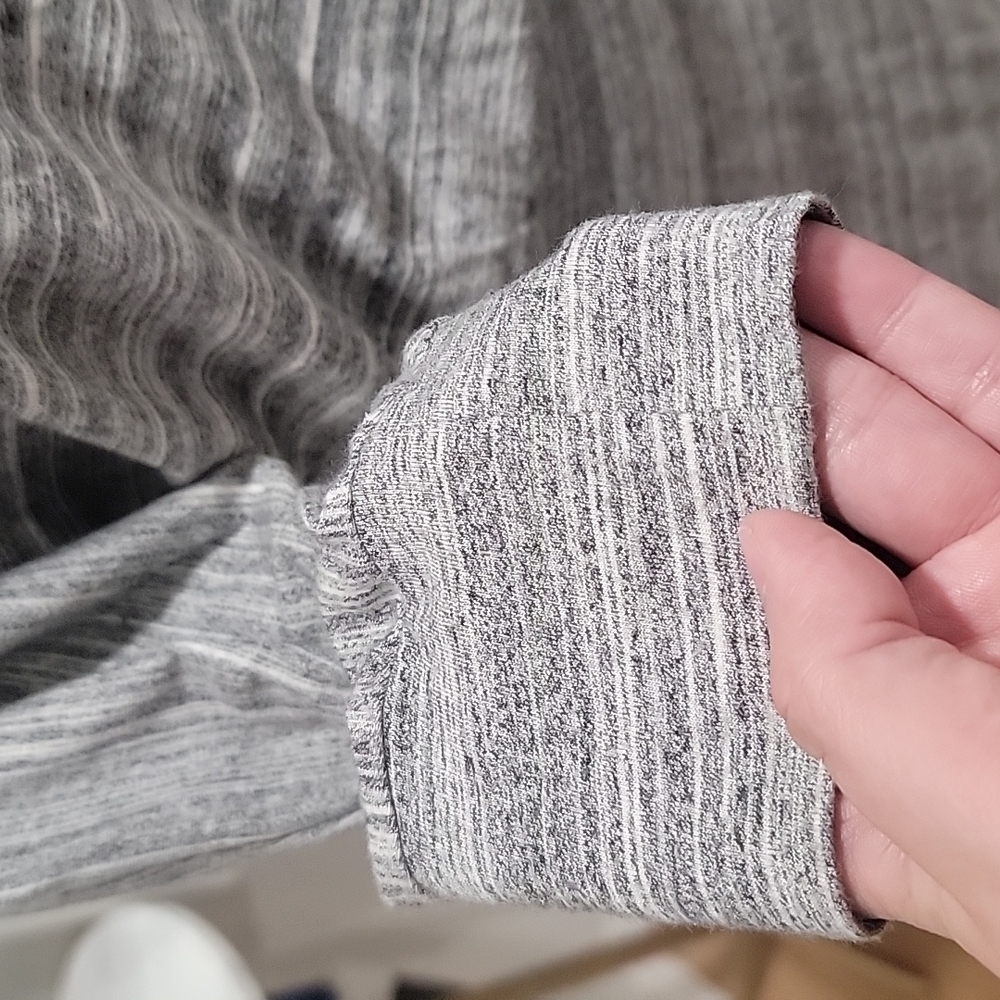✨️ Express Dolman Sweater Mini Dress - Picture 4 of 9